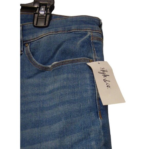 $34.00 BeBop Juniors' Printed Smocked-Waist Linen Blend Shorts, Coral/Tan - Picture 5 of 11